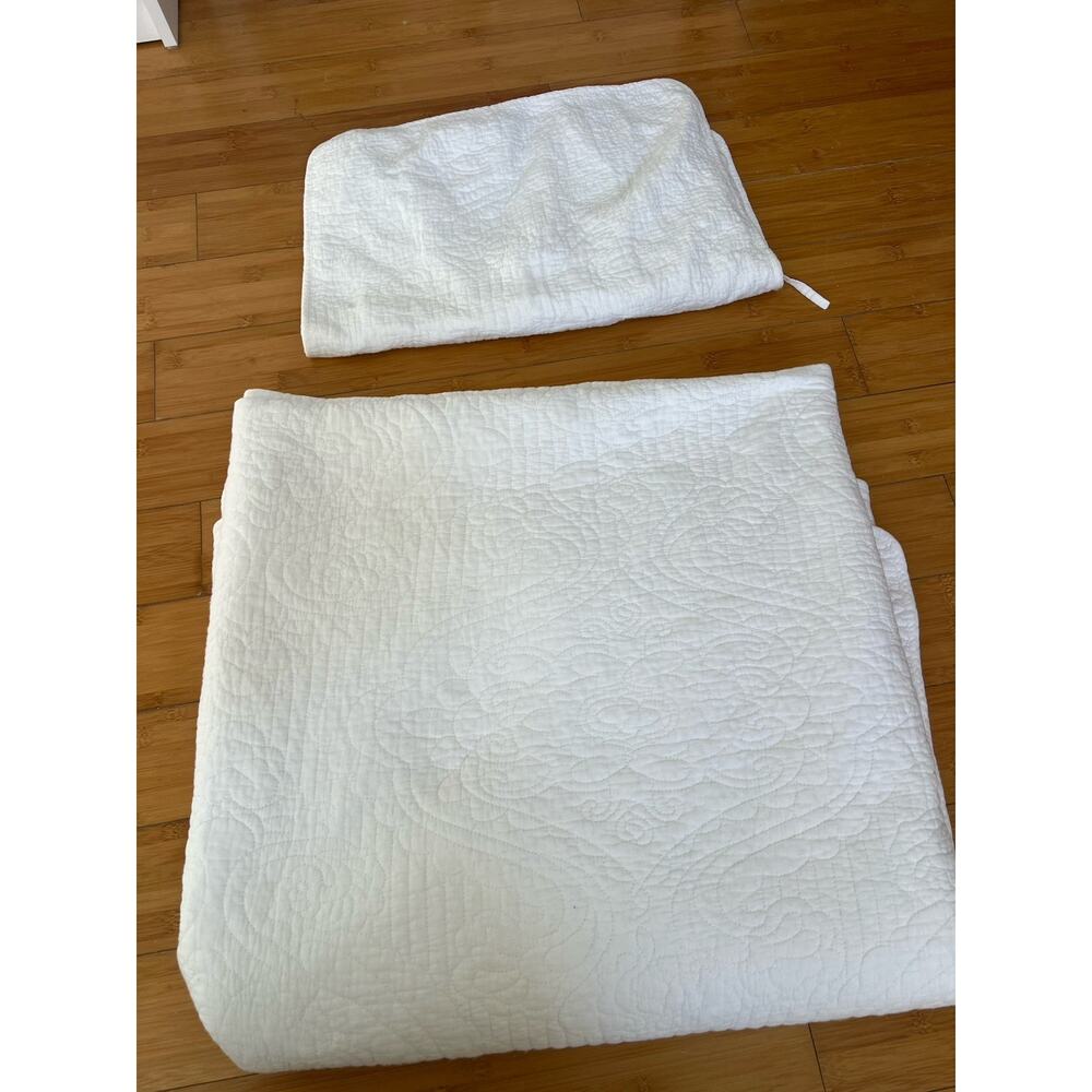 Nicole Miller Home Full bedspread Set White cotton stitching Lux Paisley